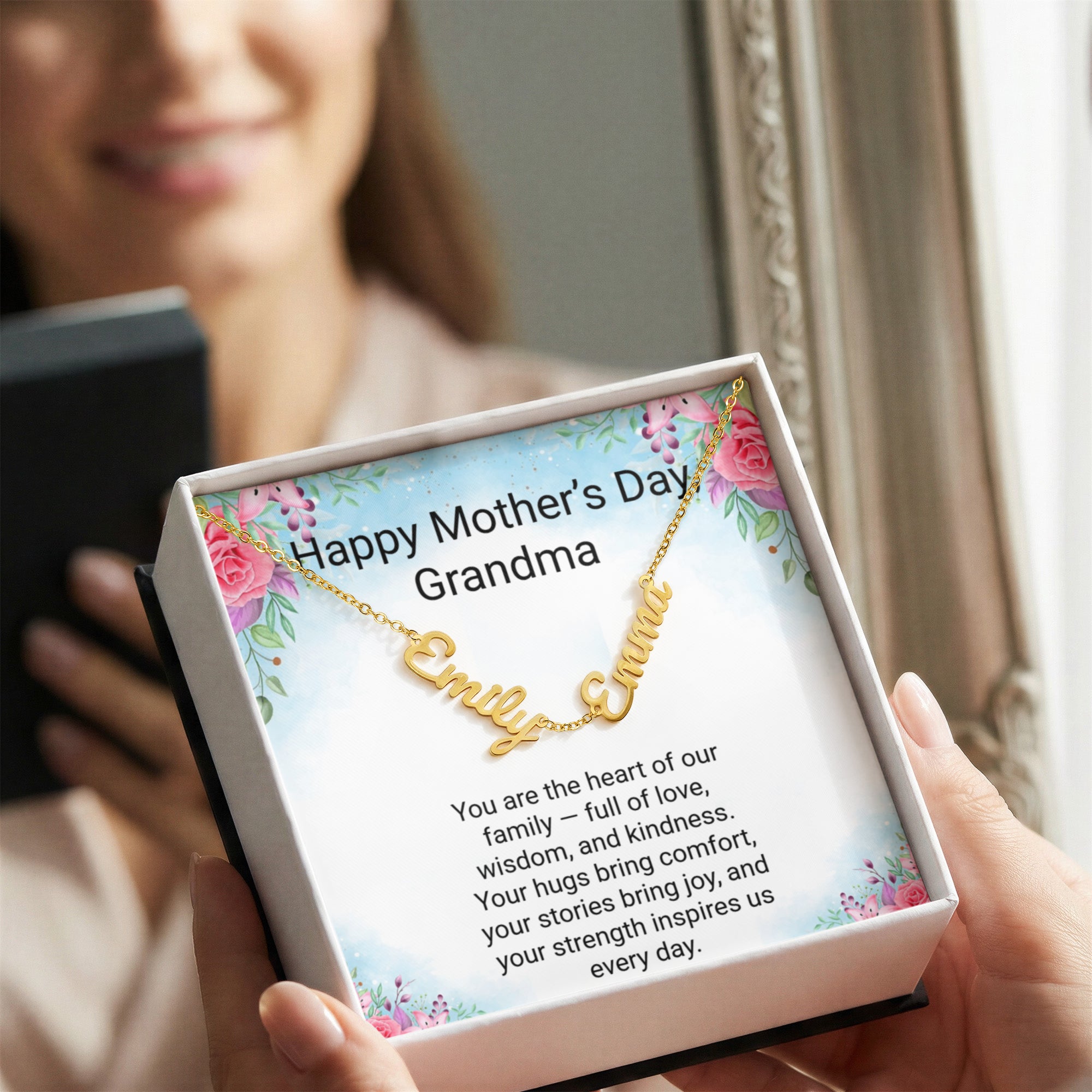 Grandma Mother's Day Gift – 3 Name Necklace with Daughter & Grandchild Names