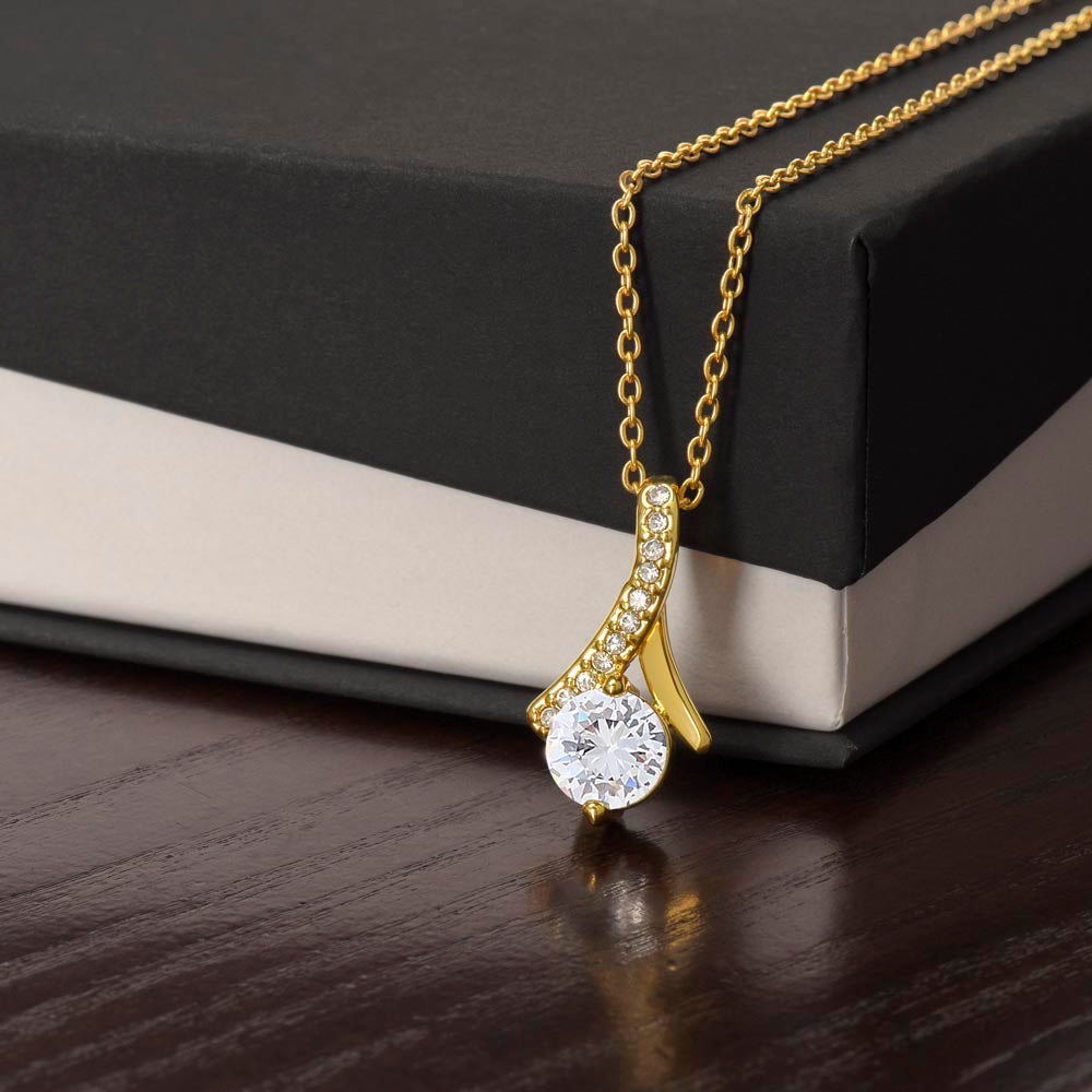Alluring Beauty Necklace Where Sophistication Meets Radiance