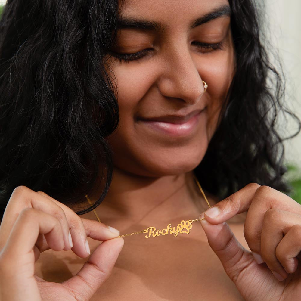 To My Wife Paw Print Name Necklace – A Heartfelt Apology Gift from the Heart
