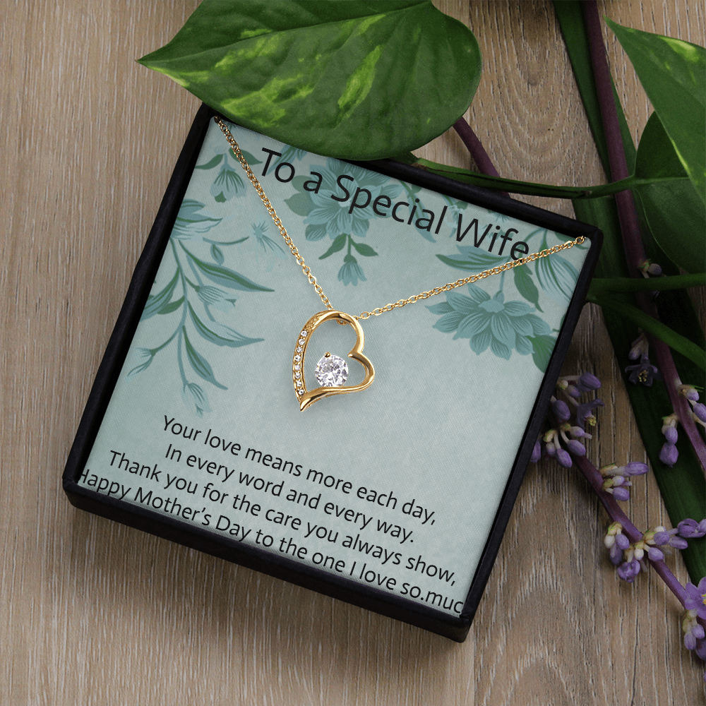 Forever Love Necklace – The Perfect Gift for Your Wife
