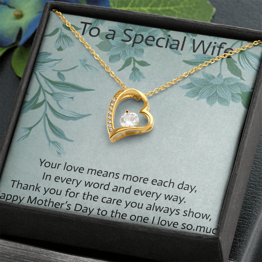 Forever Love Necklace – The Perfect Gift for Your Wife