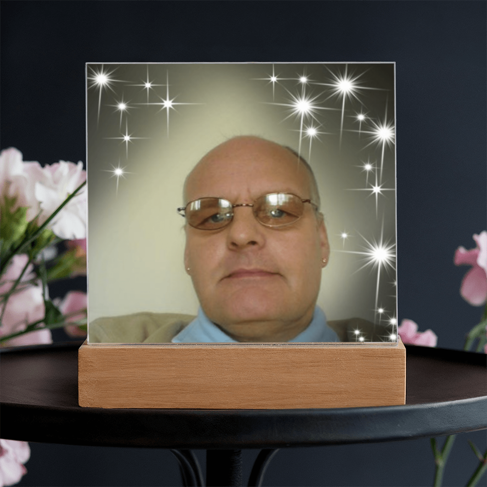 Personalized Acrylic Square Plaque – Cherish Your Loved One Forever”