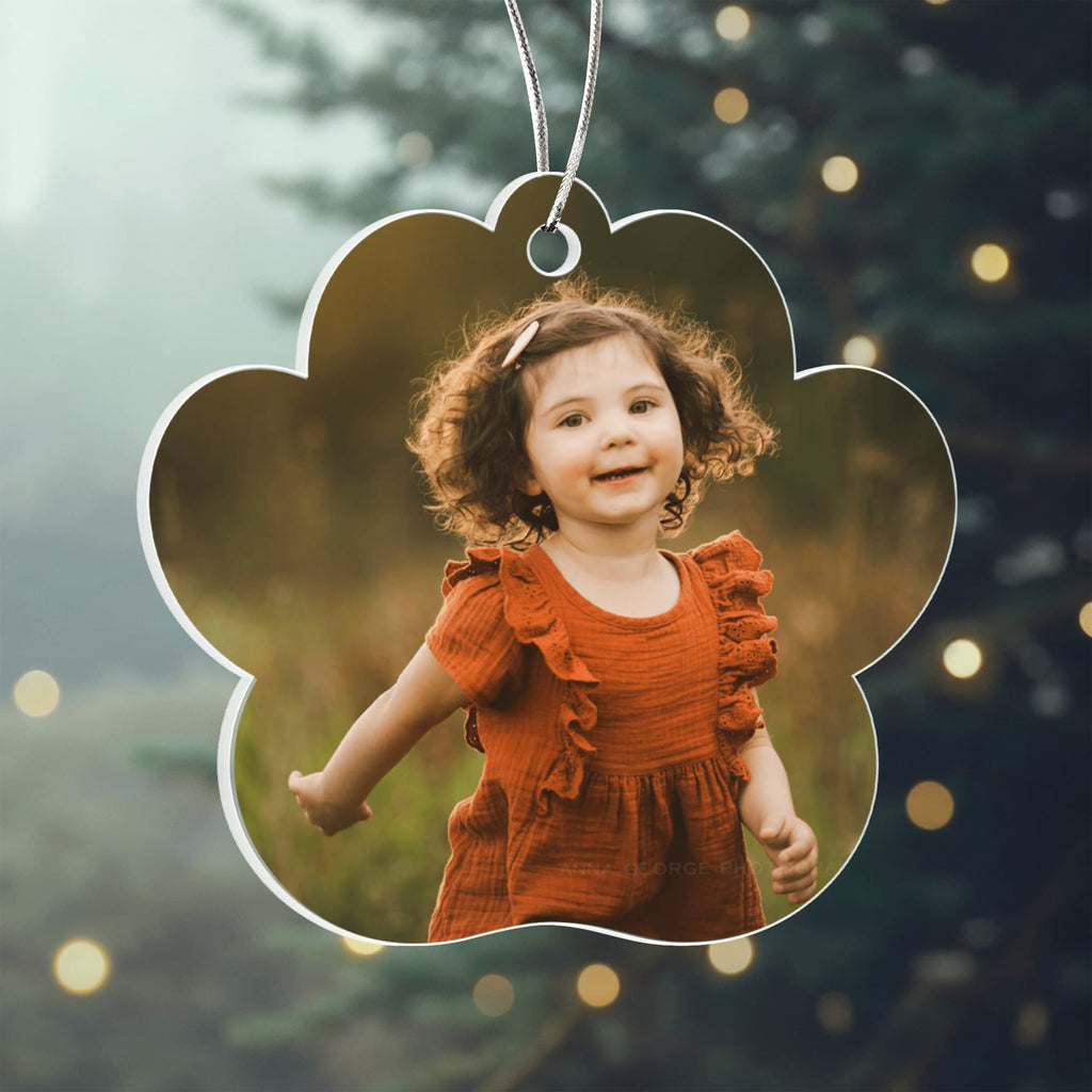 Personalized First Paw Ornament for Children – Acrylic Holiday Keepsake
