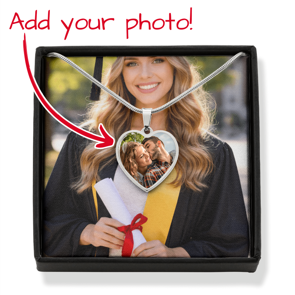 Photo Heart Necklace – Personalized Jewelry with Your Favorite Photo