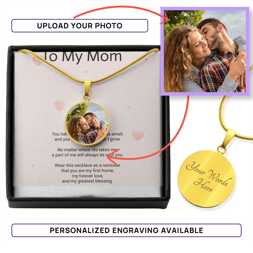 Photo Circle Necklace for Mom – A Gift Filled with Love