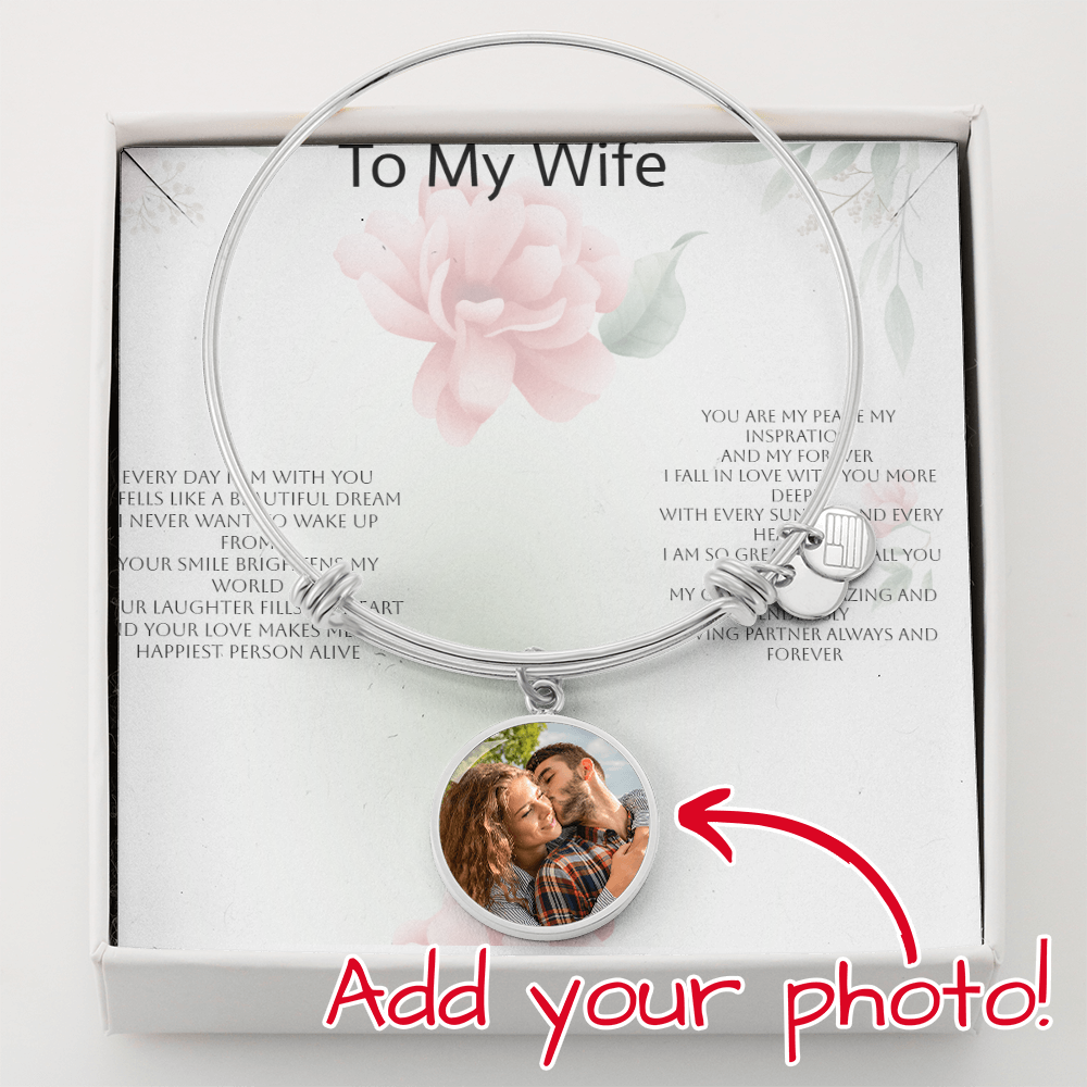 Luxury Circle Bangle for Wife – Elegant Gift of Love